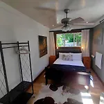 Swiss Cottage Guest House